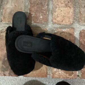 UGG Women's Cozy Black Slippers